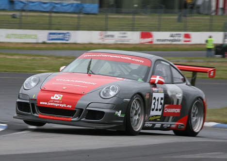 Porsche 997 GT3 køreren Claus Christensen sparede ikke på materiellet i år!